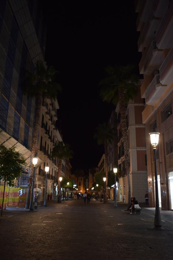 Corallo Rooms Salerno Exteriör bild