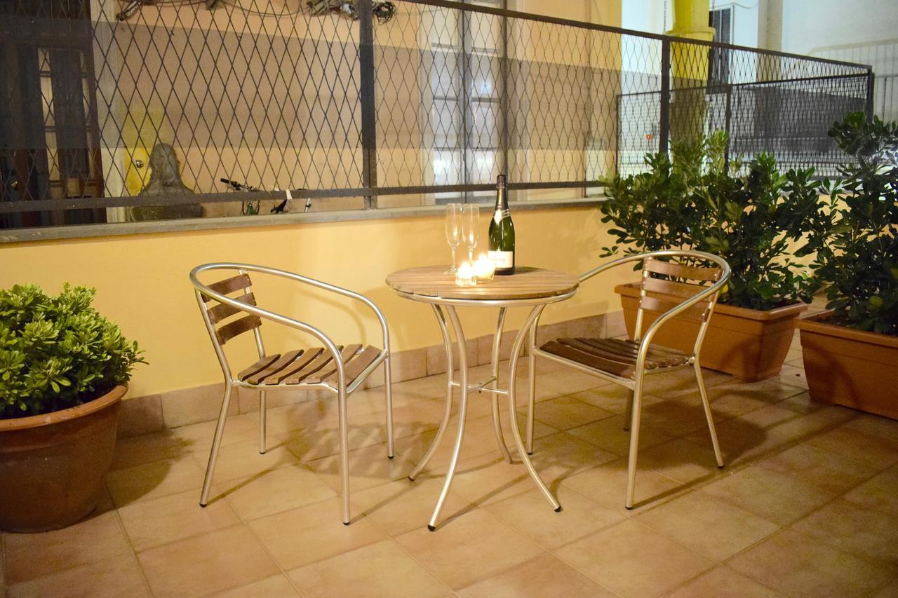 Corallo Rooms Salerno Exteriör bild