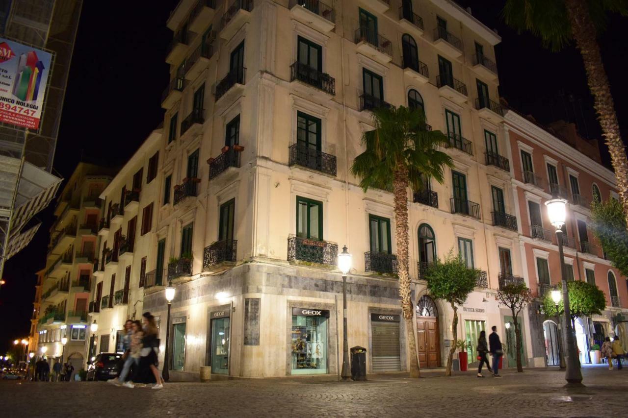 Corallo Rooms Salerno Exteriör bild